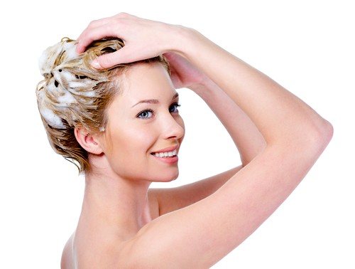 слишком частое мытье головы может спровоцировать выпадение волос